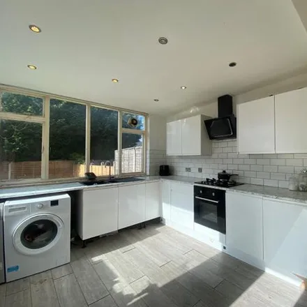Image 2 - Rowan Crescent, Goldthorn Hill, WV3 7HL, United Kingdom - Duplex for sale