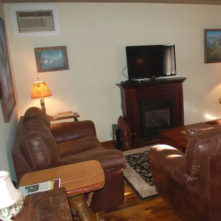 Image 5 - Jim Thorpe, PA, 18229 - Apartment for rent
