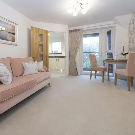 Rent this 1 bed apartment on Duke's Ride in Buckler's Park, RG45 6DE