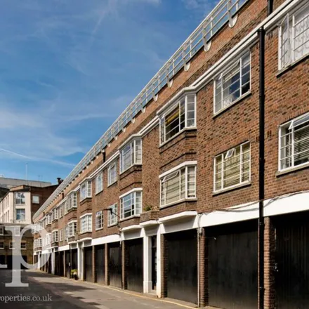 Image 5 - Decadence, 36 Store Street, London, WC1E 7DB, United Kingdom - Apartment for rent