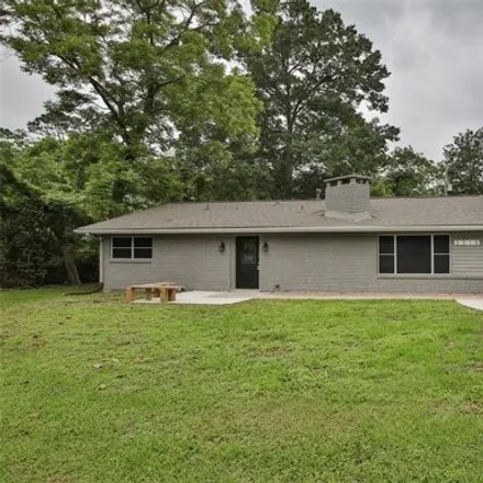 Buy this 3 bed house on 3314 Avenue G in Dickinson, TX 77539