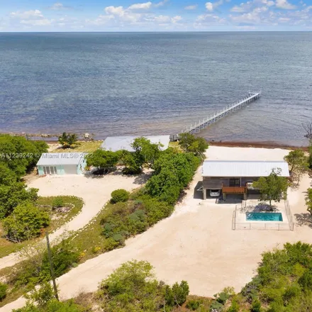 Image 2 - 1465 Long Beach Drive, Big Pine Key, Monroe County, FL 33043, USA - House for sale