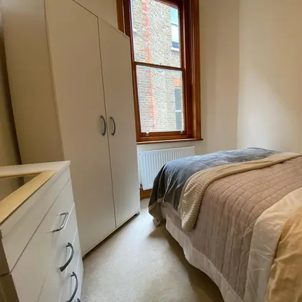 Rent this 1 bed room on Elgin Mansions in Elgin Avenue, London