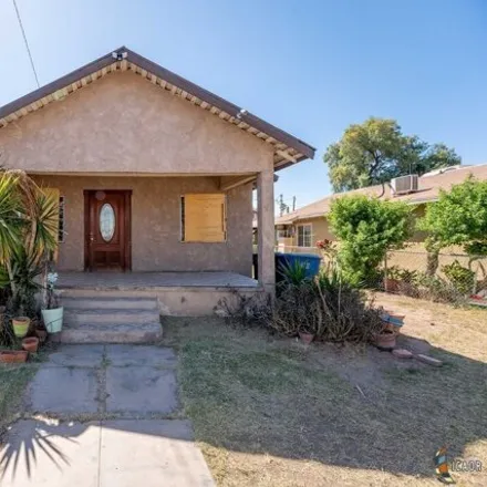 Buy this 2 bed house on 581 East 5th Street in Calexico, CA 92231