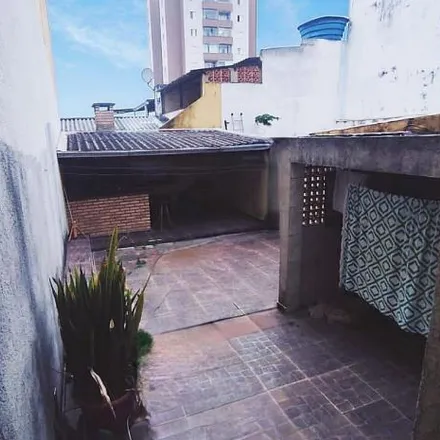 Buy this 3 bed house on Rua Sebastião de Melo Dias in Jaguaribe, Osasco - SP