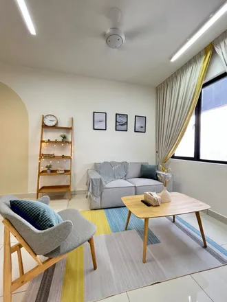 Rent this 2 bed apartment on Parc 3 in Jalan Pudu Perdana, Maluri