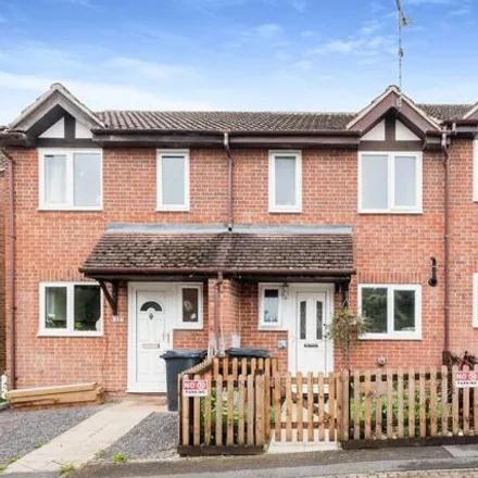 Buy this 2 bed townhouse on Lomond Close in Swindon, SN5 5FE