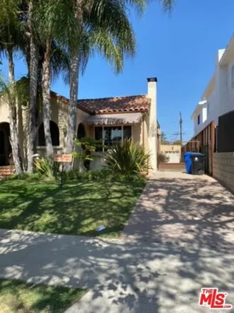 Rent this 3 bed townhouse on 424 N Poinsettia Pl in Los Angeles, California
