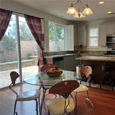 Image 5 - 9962 Stonehaven Place, Cypress, CA 90630, USA - House for rent
