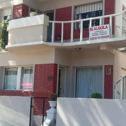 Buy this 6 bed house on Muncipalidad de Villa Gesell in Avenida 3 820, Partido de Villa Gesell