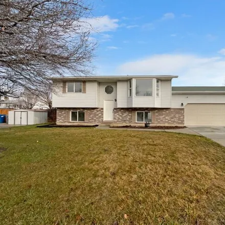 Buy this 4 bed house on 400 West 230 South in American Fork, UT 84003