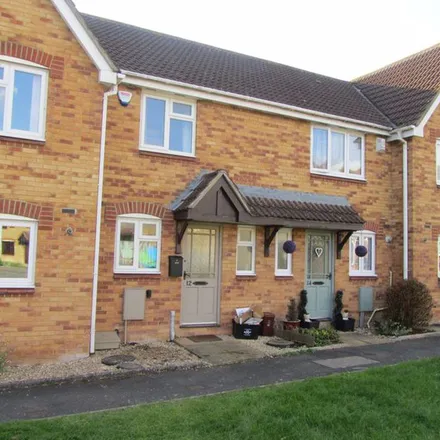 Rent this 2 bed apartment on The Acres in Martock, TA12 6DD