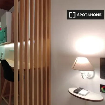 Rent this studio apartment on Madrid in Calle de La Coruña, 11