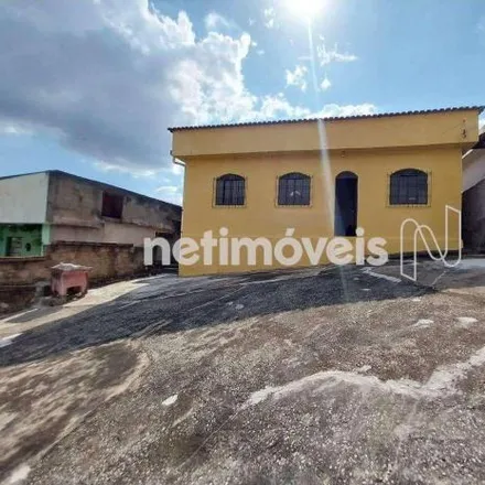 Rent this 3 bed house on Rua Dom Manoel Coelho Nunes in Parque Industrial, Contagem - MG