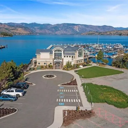 Buy this studio house on Lady of the Lake in 1418 West Woodin Avenue, Chelan