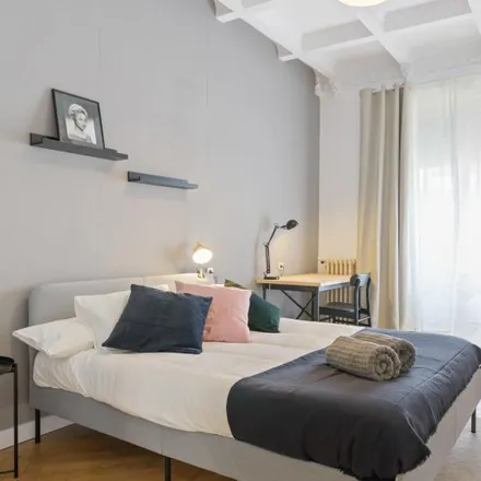 Image 3 - Calle de Ferraz, 44, 28008 Madrid, Spain - Room for rent