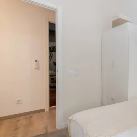 Image 5 - Carrer de Provença, 467;469, 08001 Barcelona, Spain - Room for rent