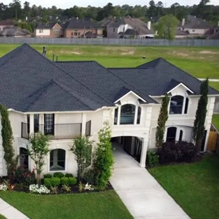 Buy this 6 bed house on 7403 Regency Pl in Spring, Texas