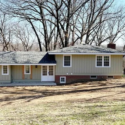 Buy this 3 bed house on 3772 North Harvard Avenue in Peoria, IL 61614