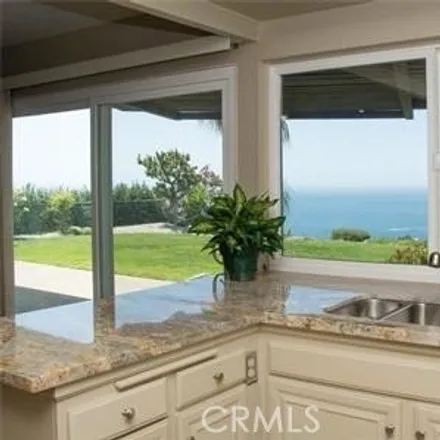 Image 4 - 3444 Hightide Drive, Rancho Palos Verdes, CA 90275, USA - House for rent