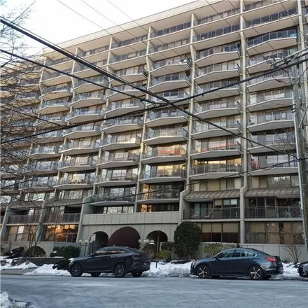 Image 1 - 15 Stewart Place, City of White Plains, NY 10603, USA - Condo for sale