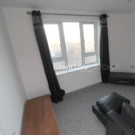 Image 2 - 1-12, 14-27 Branagh Court, Reading, RG30 2QX, United Kingdom - Apartment for rent