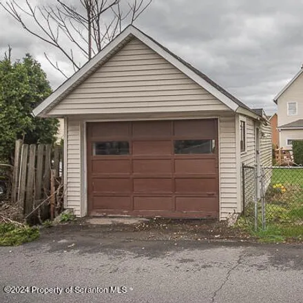 Image 4 - St Peters Lutheran Church, 1000 Taylor Avenue, Scranton, PA 18510, USA - House for sale