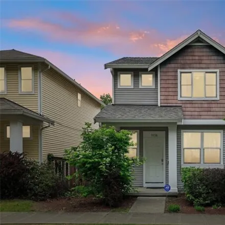 Buy this 3 bed house on 7628 39th Avenue South in Seattle, WA 98118
