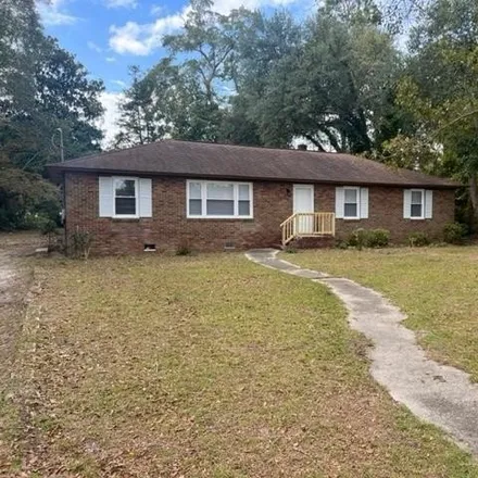 Buy this 4 bed house on 386 Pine Street in Sumter, SC 29150