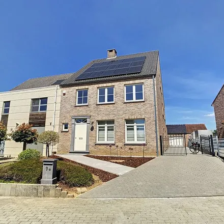 Rent this 5 bed apartment on Schapenstraat 11a in 3080 Tervuren, Belgium
