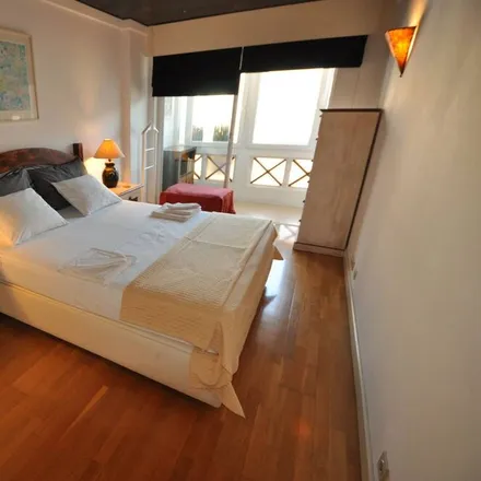 Rent this 1 bed apartment on 1750-171 Distrito da Guarda