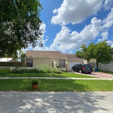 Rent this 3 bed house on 16660 Redwood Way in Weston, FL 33326