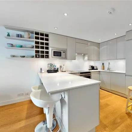 Image 4 - Mani's, 12 Perrin's Court, London, NW3 1QS, United Kingdom - Duplex for sale