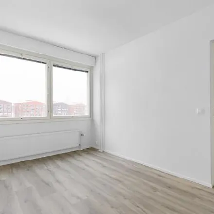 Rent this 2 bed apartment on Gammelbackantie in Satakielentien liittymä I, Gammelbackantie