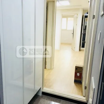 Rent this 2 bed apartment on 서울특별시 강남구 개포동 1236-1