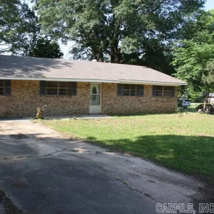 Buy this 3 bed house on 759 West Henderson Street in Nashville, AR 71852