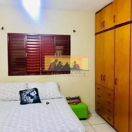Buy this 3 bed house on Rua Antônio Galvão de Oliveira Barros in Barão Geraldo, Campinas - SP