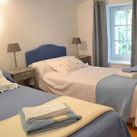 Rent this 3 bed duplex on 16170 Saint-Cybardeaux