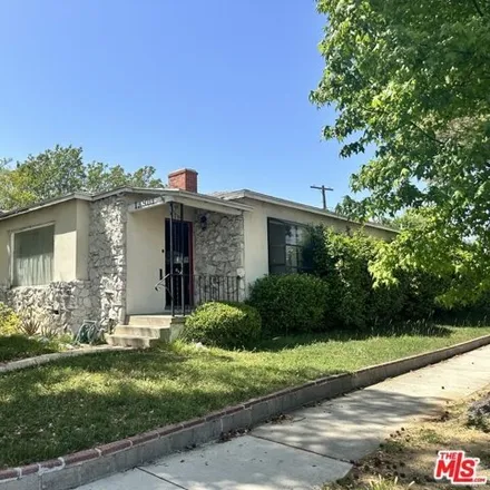 Buy this 2 bed house on 7447 Ranchito Avenue in Los Angeles, CA 91405