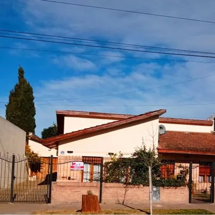 Image 5 - Ariel Churrarin, Boulevard Ituzaingó, Luis Piedra Buena, Municipio de Viedma, Argentina - House for sale