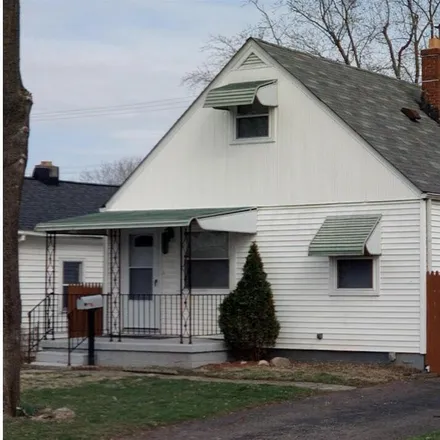 Buy this 3 bed house on 3046 Grasmere Avenue in Columbus, OH 43224