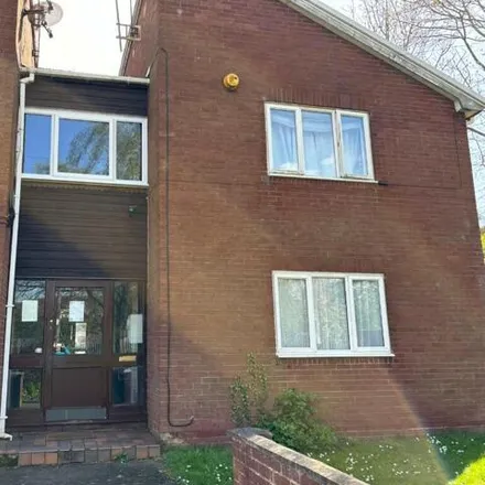 Image 1 - Westbury Way, Chester, CH4 8EB, United Kingdom - Apartment for rent
