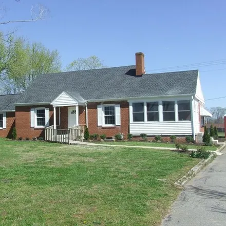 Buy this 4 bed house on Airport Road in Warren County, TN 37110