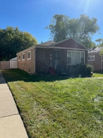 Buy this 3 bed house on 12229 South Morgan Street in Chicago, IL 60827