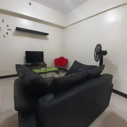 Rent this 2 bed apartment on Visayas Avenue in Quezon City, 1106 Metro Manila