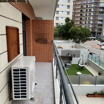 Rent this 2 bed apartment on R Alfredo Costa 12 (Escola) in Rua Alfredo da Costa, 2765-634 Odivelas