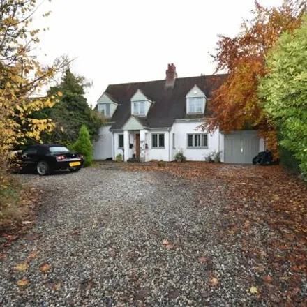 Buy this 5 bed house on Wayside in Marston Green, B37 7AY