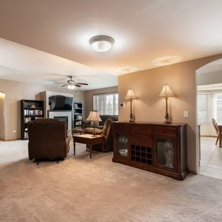 Image 3 - 7904 Trinity Circle, Tinley Park, IL 60487, USA - Condo for sale