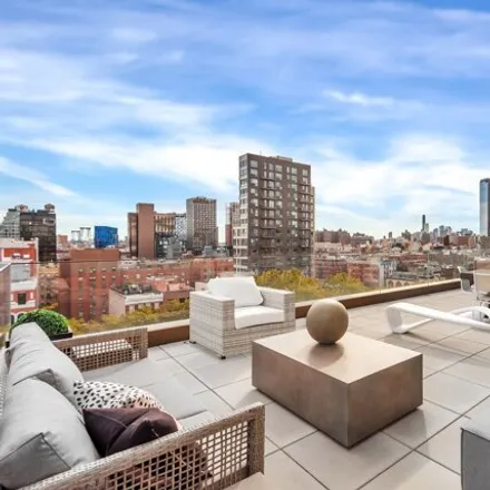 Image 2 - 175 Chrystie Street, New York, NY 10002, USA - Condo for sale