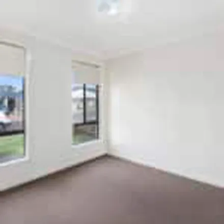 Rent this 1 bed apartment on Minnett Street in Glenvale QLD 4350, Australia